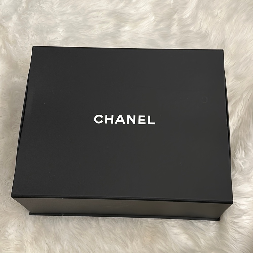Large Chanel Magnetic Handbag Gift Box
